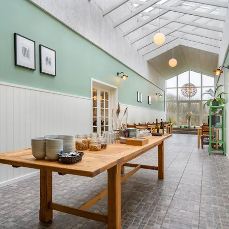 Hotel Lindvig Ferie - Danhostel Nymindegab